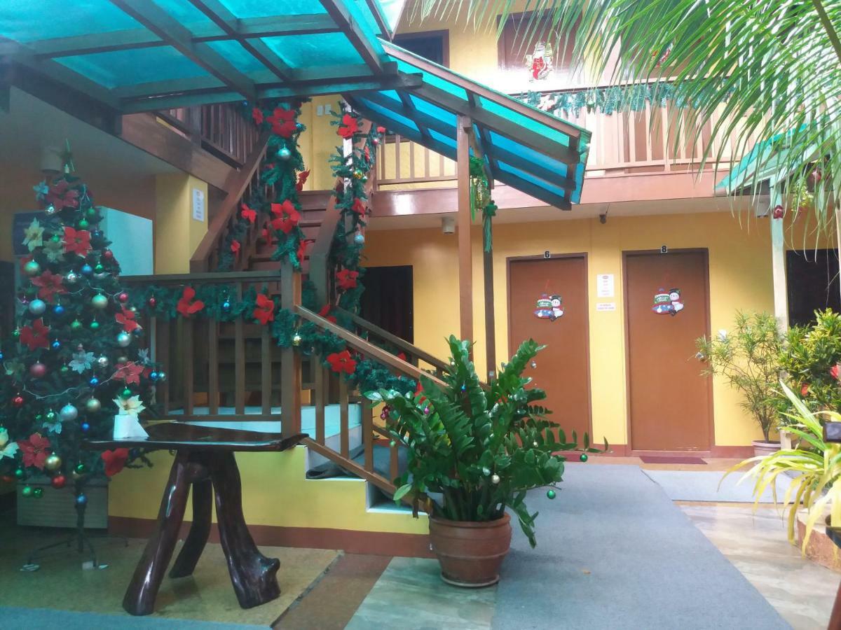 Mam Olson Pensionne House El Nido Exterior photo
